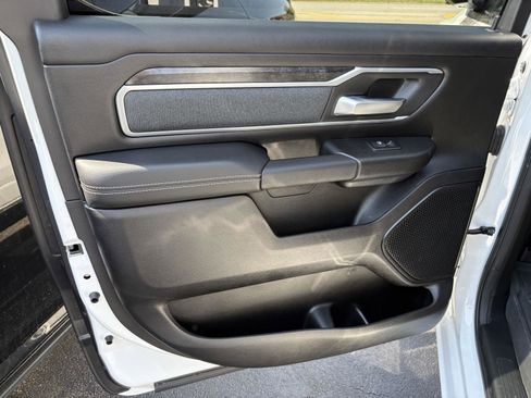 Used 2022 RAM 1500 Big Horn AWD/4WD image 13