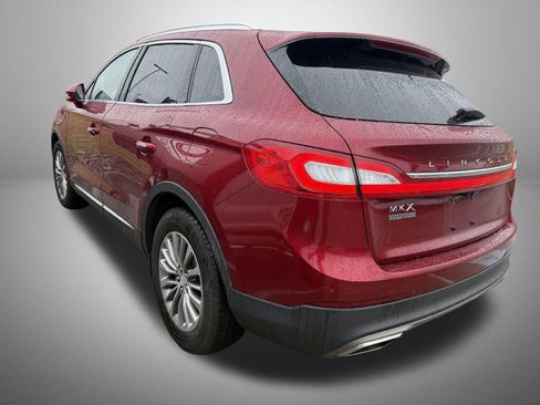 Used 2016 Lincoln MKX Select w/ Select Plus Package image 4
