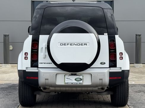 Certified 2023 Land Rover Defender 110 S AWD/4WD image 7