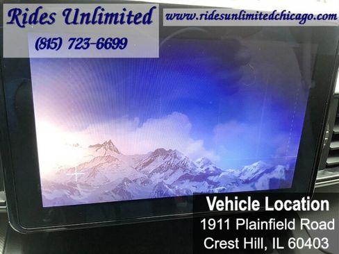 Used 2020 Ford Explorer XLT image 10