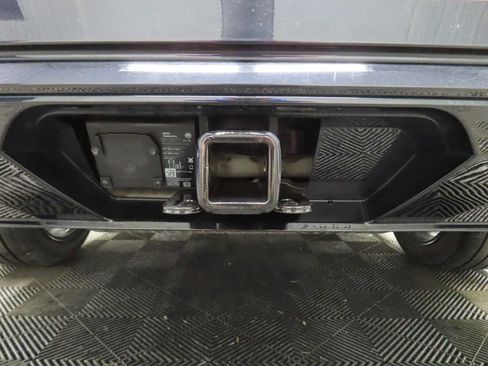 Used 2021 Volkswagen Atlas SEL R-Line image 37