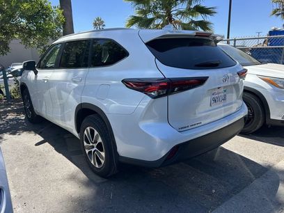 Used 2026 Toyota Highlander XLE