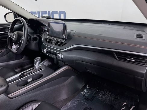 Used 2022 Nissan Altima 2.5 SR image 30