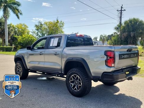 Certified 2024 Chevrolet Colorado ZR2 w/ ZR2 Convenience Package III AWD/4WD image 3