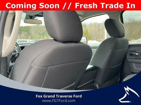 Used 2024 RAM 1500 Classic SLT AWD/4WD image 27