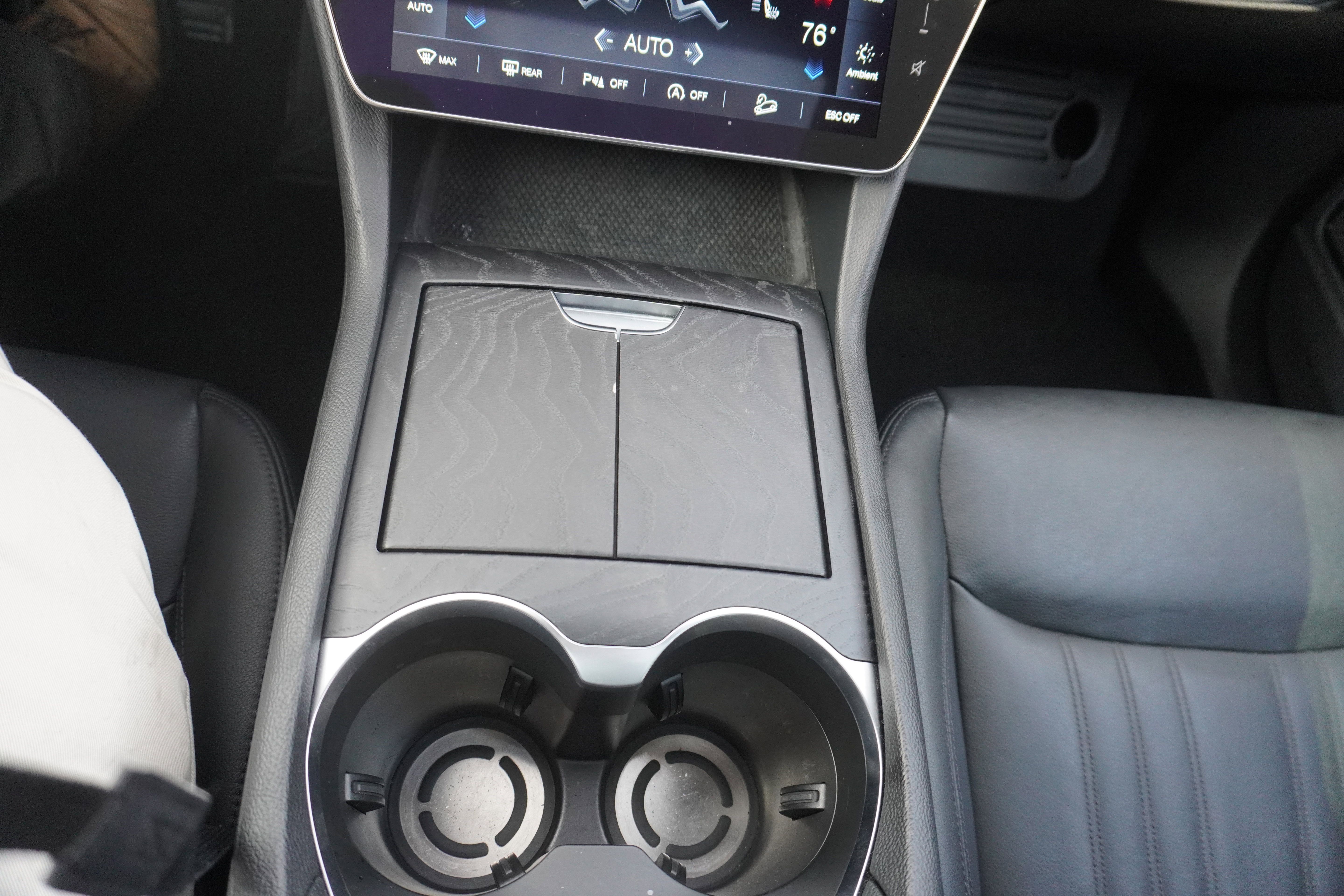 Used 2023 Maserati Grecale Modena AWD/4WD image 28