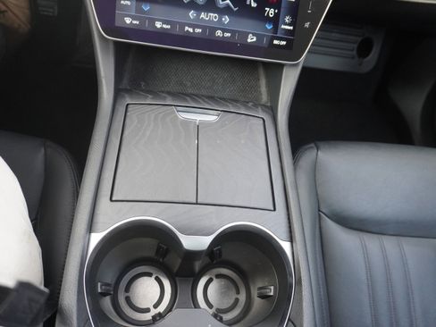 Used 2023 Maserati Grecale Modena image 28