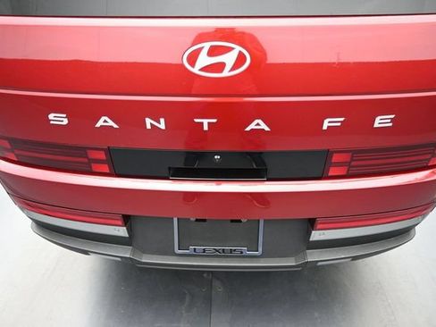 Used 2026 Hyundai Santa Fe Limited FWD image 10