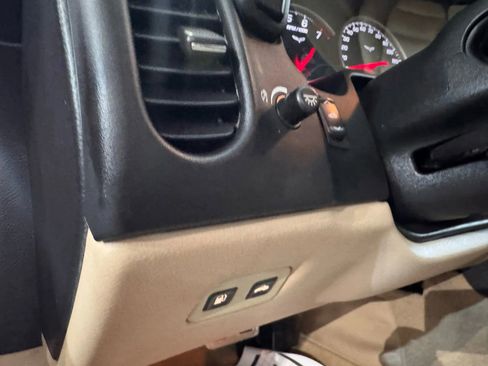 Used 2009 Chevrolet Corvette Convertible w/ Preferred Equipment Group image 22