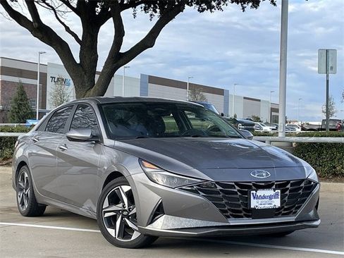 Used 2021 Hyundai Elantra Limited w/ Cargo Package image 2