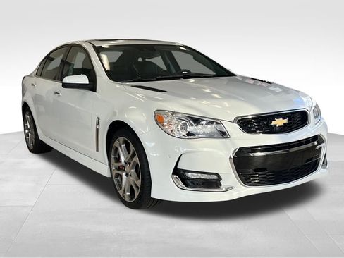 Used 2016 Chevrolet SS image 1