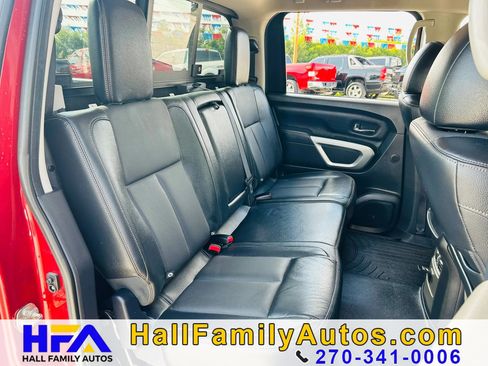 Used 2016 Nissan Titan XD AWD/4WD image 16