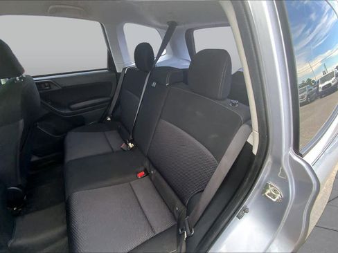 Used 2018 Subaru Forester 2.5i w/ Alloy Wheel Package AWD/4WD image 19
