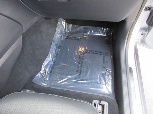 Used 2023 Mercedes-Benz GLC 300 4MATIC image 26