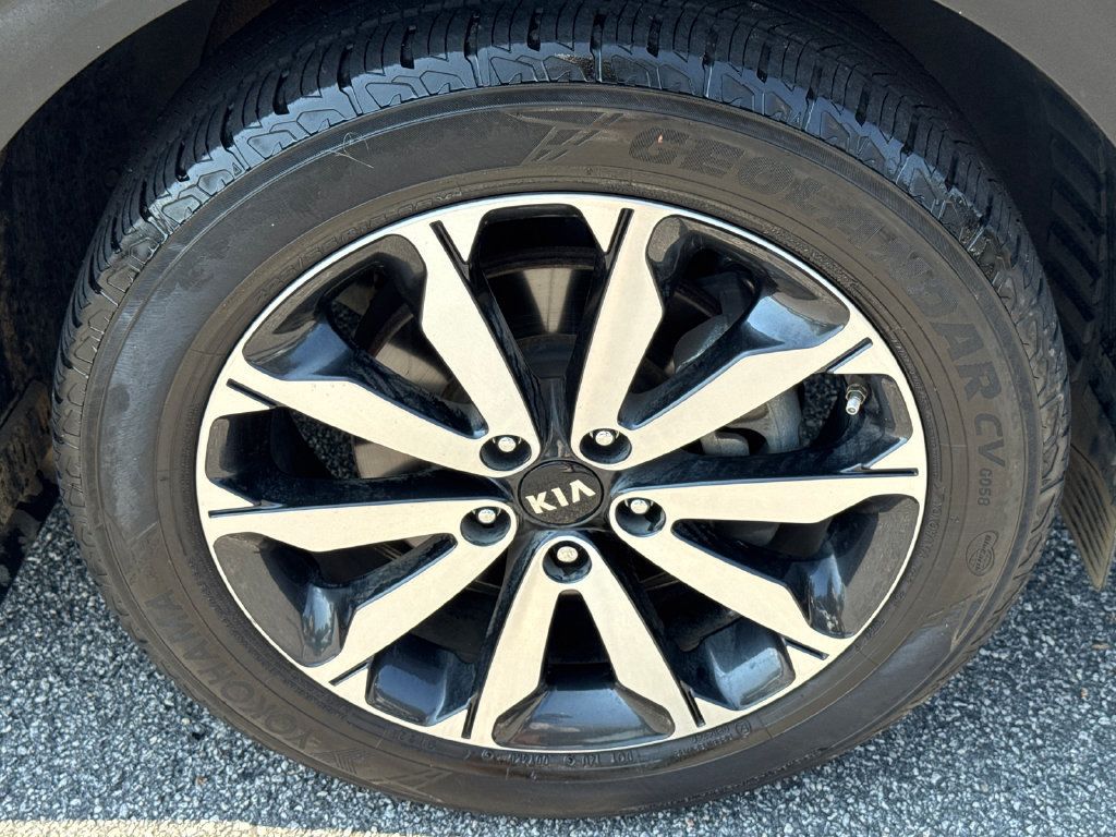 Used 2018 Kia Sportage EX w/ Option Group 040 AWD/4WD image 12