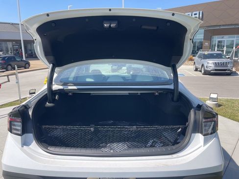 New 2026 Hyundai Sonata SE FWD image 11