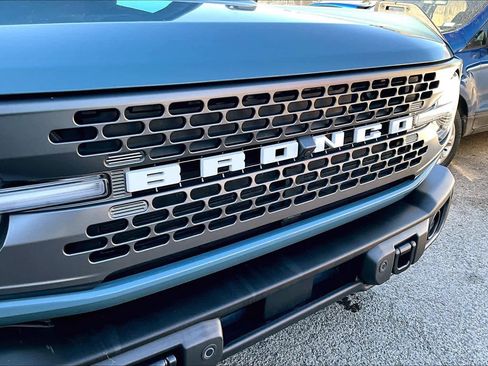 Used 2022 Ford Bronco Badlands w/ Sasquatch Package image 30