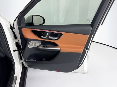 Certified 2026 Mercedes-Benz GLC 300 image 26