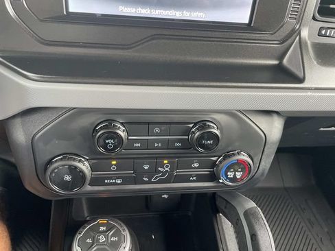 Used 2023 Ford Bronco Big Bend AWD/4WD image 27