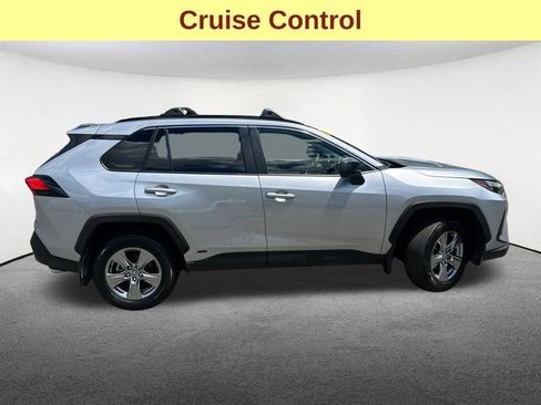Certified 2025 Toyota RAV4 LE AWD/4WD image 13