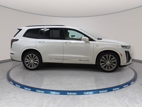 Used 2020 Cadillac XT6 Sport AWD/4WD image 5