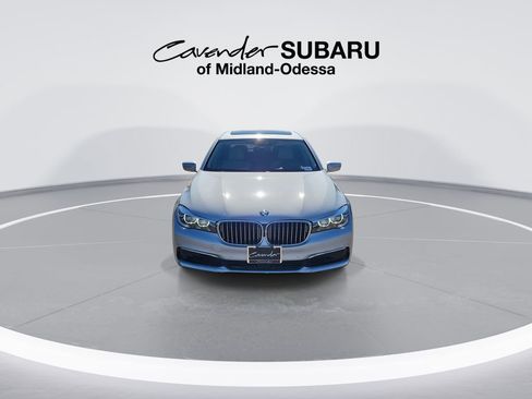 Used 2019 BMW 740i xDrive 740i xDrive Executive w/ Executive Package image 2