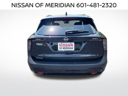 New 2026 Nissan Kicks SV w/ SV Premium Package FWD image 4