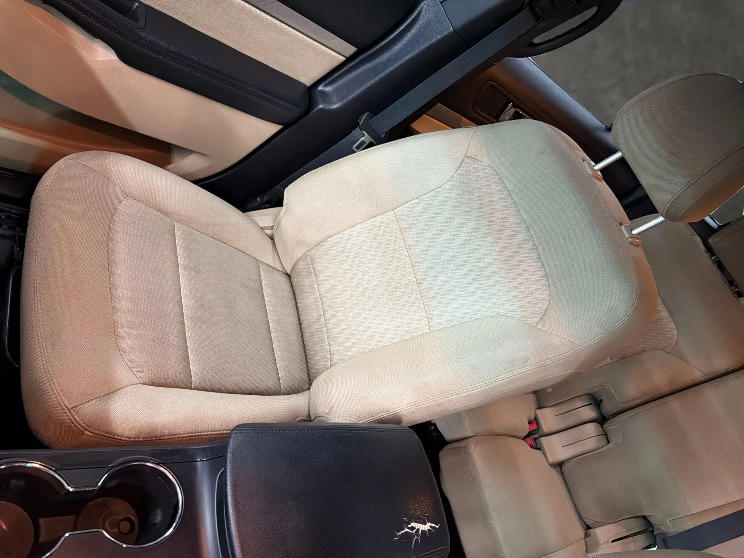 Used 2017 Ford Explorer FWD image 16