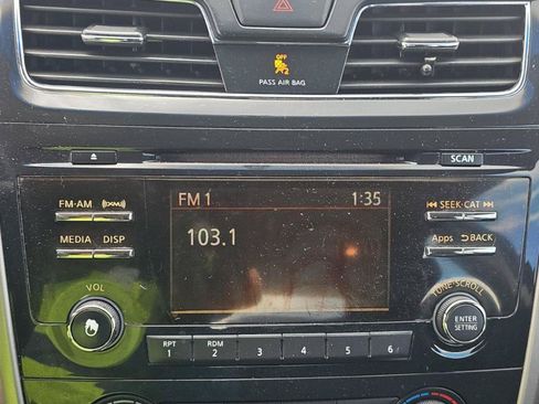 Used 2014 Nissan Altima 2.5 S w/ Display Audio Package FWD image 14