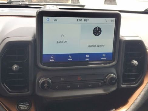 Used 2022 Ford Bronco Sport Outer Banks w/ Tech Package AWD/4WD image 23