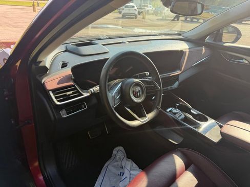 Used 2024 Buick Envision Sport Touring AWD/4WD image 9