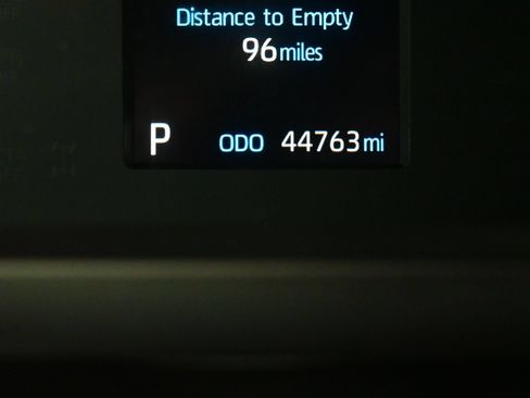 Used 2023 Toyota Tundra Limited AWD/4WD image 24