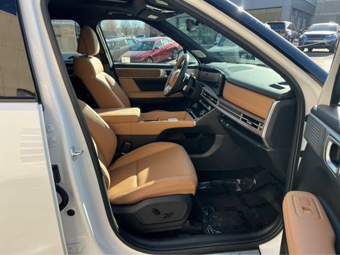 New 2026 Hyundai Santa Fe Calligraphy AWD/4WD image 17