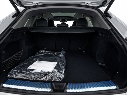 New 2025 Audi Q5 Prestige image 19