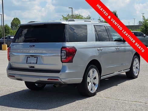 Used 2024 Ford Expedition Platinum AWD/4WD image 5