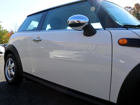 Used 2009 MINI Cooper Hardtop image 8