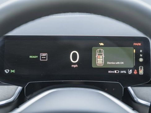 New 2025 Volvo EX90 Ultra w/ Protection Package Premier image 38