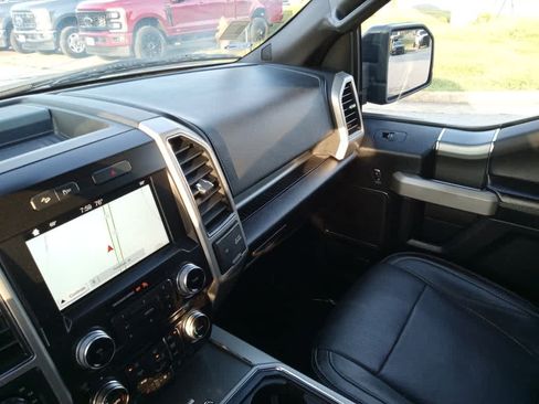 Used 2017 Ford F150 Lariat w/ Equipment Group 502A Luxury AWD/4WD image 28