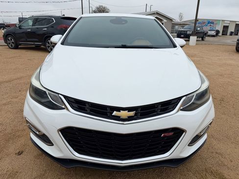 Used 2017 Chevrolet Cruze Premier image 2