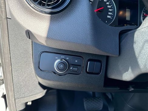 New 2025 Mercedes-Benz Sprinter 2500 image 29