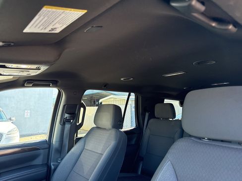 Used 2022 GMC Yukon SLE image 15
