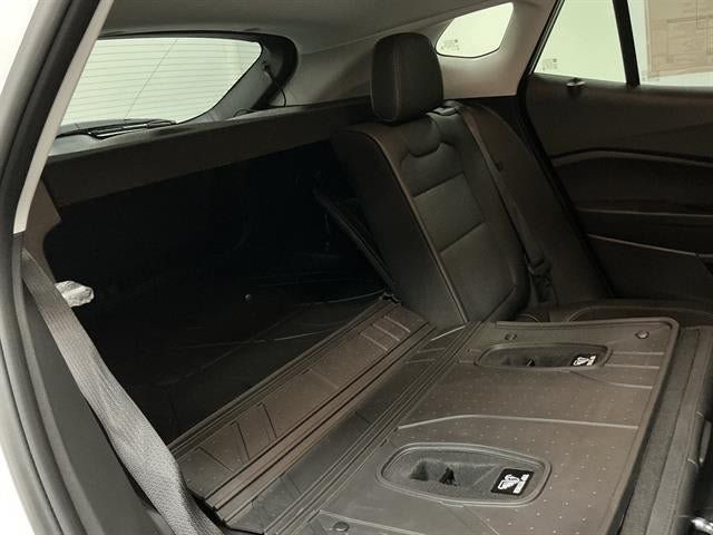 New 2026 Chevrolet Trax LT w/ LT Convenience Package FWD image 24
