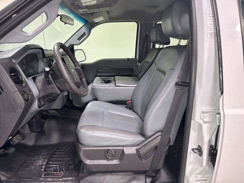 Used 2015 Ford F250 XL image 6