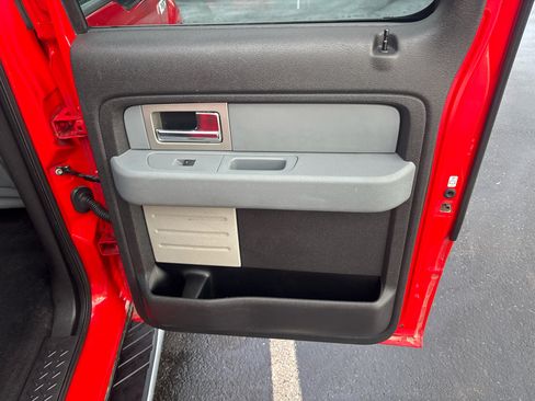 Used 2011 Ford F150 XLT w/ XTR Pkg image 26