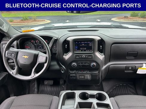 Used 2025 Chevrolet Silverado 3500 W/T AWD/4WD image 6