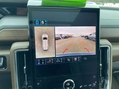 Used 2025 GMC Yukon XL Denali Ultimate w/ LPO, Floor Liner Package image 28