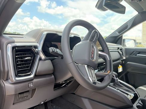 New 2026 GMC Canyon Elevation w/ Convenience Package RWD image 17