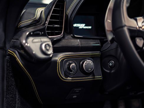 Used 2015 Ferrari 458 Spider RWD image 17