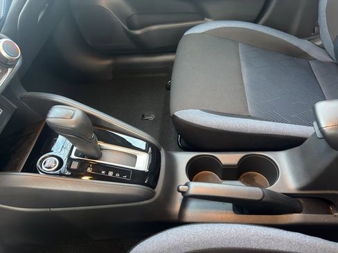 Used 2025 Nissan Versa SV w/ Trunk Package image 27