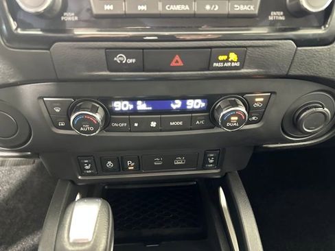 Used 2024 Nissan Frontier SL w/ Technology Package image 23